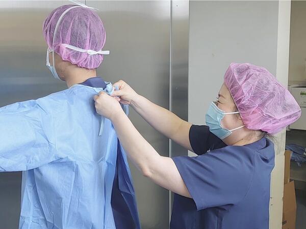 三次中央病院（病院内軽作業スタッフ/正社員/シフト勤務/時間応相談）の看護助手求人メイン写真5