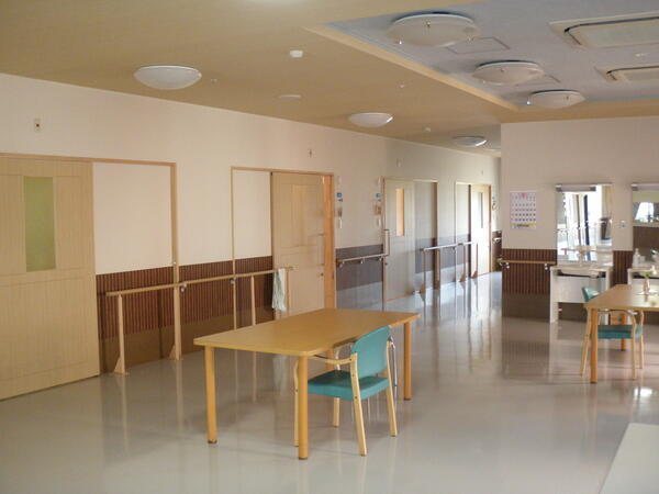 アシステッドリビングホーム　ライズ（夜専パート） の介護職求人メイン写真2