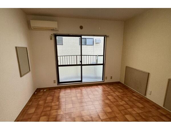 有料老人ホーム ベルソレイユ綾瀬（パート）の介護福祉士求人メイン写真2