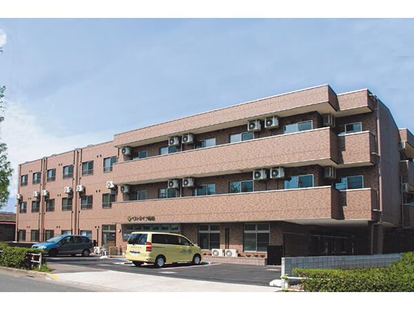 ベストライフ昭島（正社員）の准看護師求人の写真