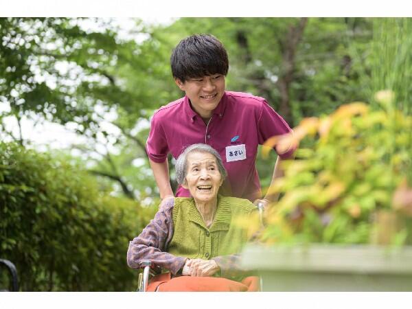 特別養護老人ホーム きたざわ苑（パート）の介護職求人メイン写真1