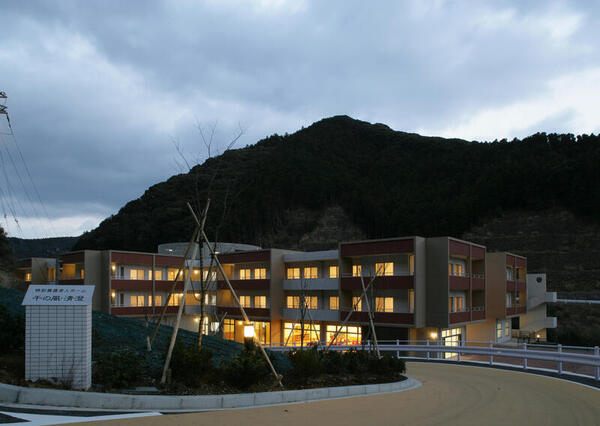 特別養護老人ホーム 千の風・清澄（常勤）の准看護師求人メイン写真2