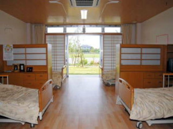 特別養護老人ホーム 恒寿苑(常勤)の介護職求人サブ写真2