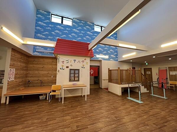 デイホーム孫の手・こまいぎ（正社員）の言語聴覚士求人メイン写真3