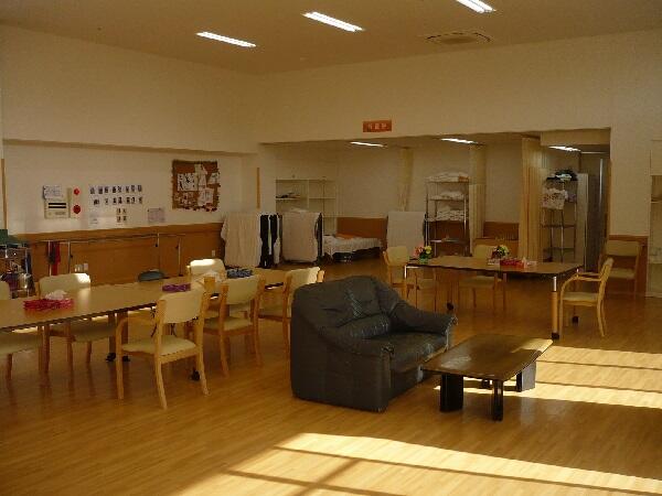 ライフケア読谷　介護多機能センター（夜勤専従 / 常勤）の介護職求人メイン写真3