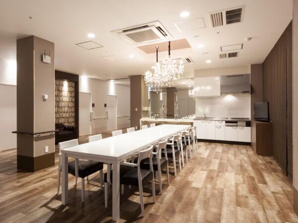 地域密着型介護老人福祉施設　ボニュール泉が丘苑（常勤）の調理師/調理員求人の写真