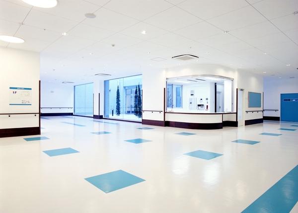 介護老人福祉施設　ヴィラ横浜（常勤）の准看護師求人メイン写真3