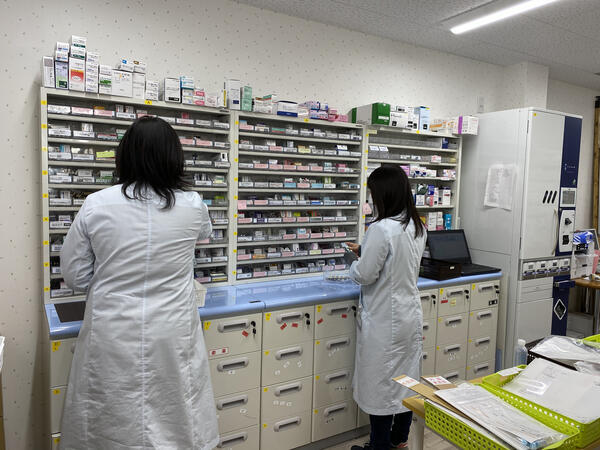 アットファーマシー立川店（管理薬剤師/常勤）2024年7月オープン！の薬剤師求人メイン写真2