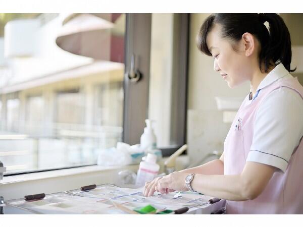 特別養護老人ホーム きたざわ苑（正社員）の准看護師求人メイン写真2