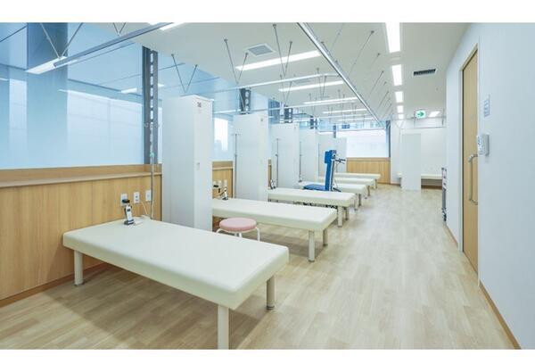 メディカルパークみなとみらい（パート）の准看護師求人メイン写真3