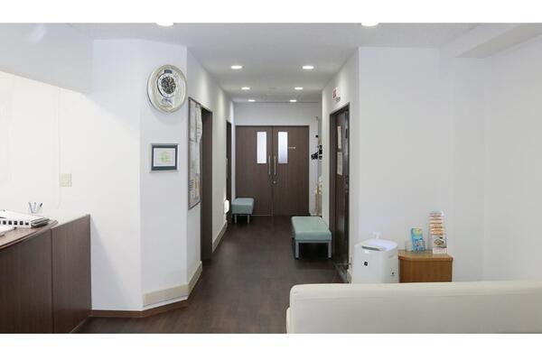 六本木にしやま整形外科（常勤）の医療事務求人サブ写真1