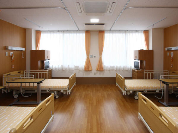 福岡志恩病院（有期雇用/常勤）の看護師求人メイン写真2