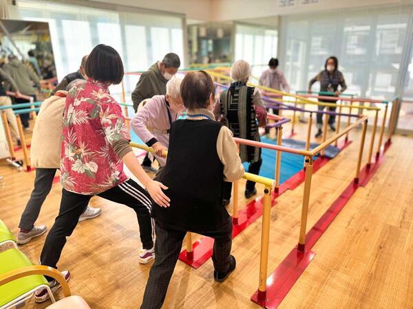 リハビリデイサロン 「海」 の理学療法士求人サブ写真4