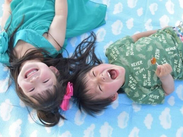 三峡小学童クラブ・にこにこすく-る(学童指導員/パート)の保育士求人の写真