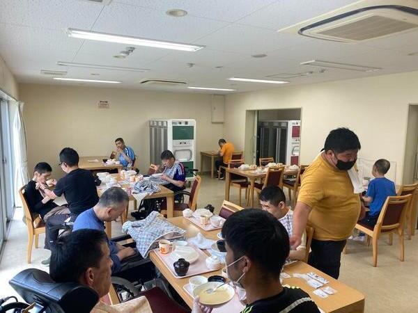 野田芽吹学園【障害者支援施設】(常勤) の介護職求人サブ写真2