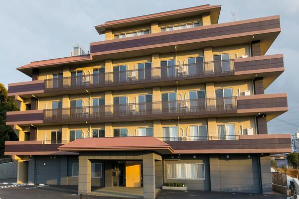 特別養護老人ホーム 横濱羽沢（常勤）の介護福祉士求人の写真