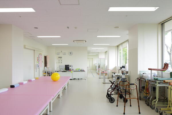 上白根病院（常勤）の理学療法士求人の写真