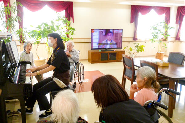 アンサンブル浦和（正社員）の介護職求人メイン写真3