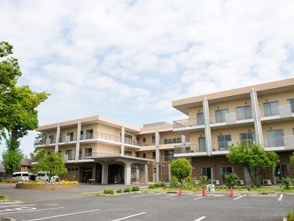 特別養護老人ホームみちみち越谷（リーダー候補/常勤）の介護福祉士求人メイン写真2