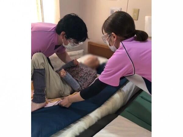 特別養護老人ホームフローラル（正社員）の介護職求人メイン写真2