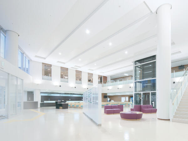 千葉徳洲会病院（常勤）の看護助手求人メイン写真2