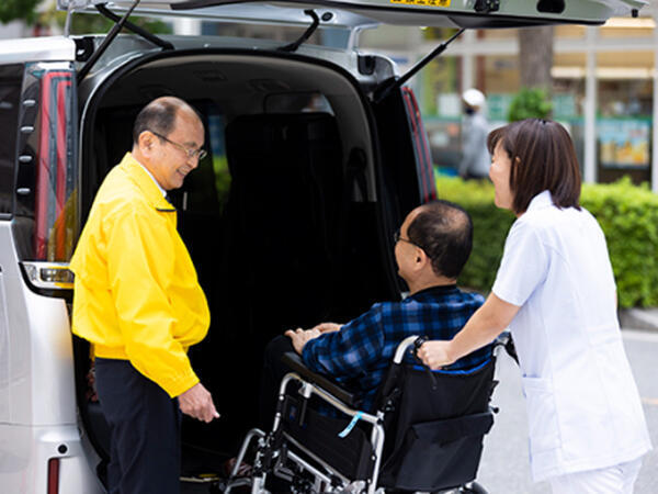 国分寺南口クリニック（パート）の送迎ドライバー求人メイン写真2