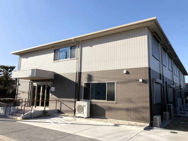 有料老人ホーム スマイルナーシング中川（パート）の介護職求人メイン写真2