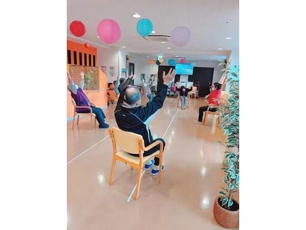 ウォークトゥデイリボーン尼崎（パート）の理学療法士求人メイン写真2