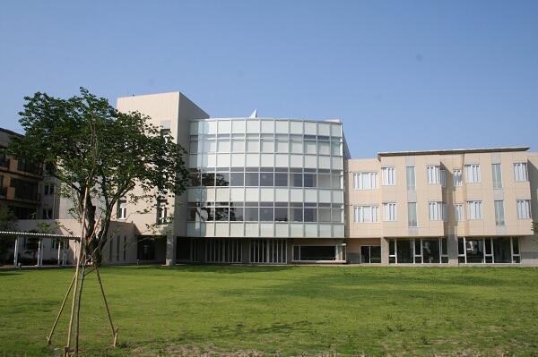 上毛病院（外来/常勤）の看護師求人の写真