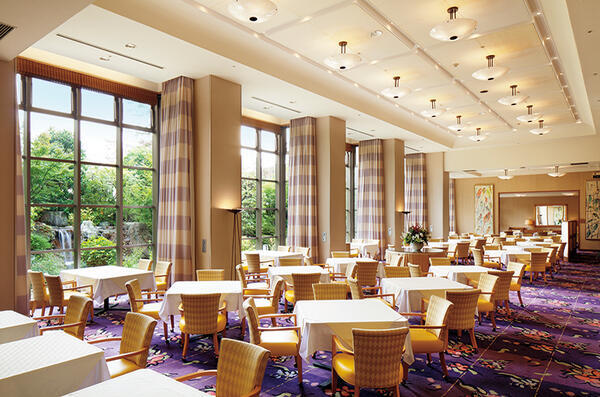 介護付有料老人ホーム サンシティ神奈川（軽介助/常勤）の介護職求人メイン写真3