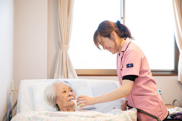 介護付有料老人ホーム八幡の郷（常勤）の看護師求人メイン写真2