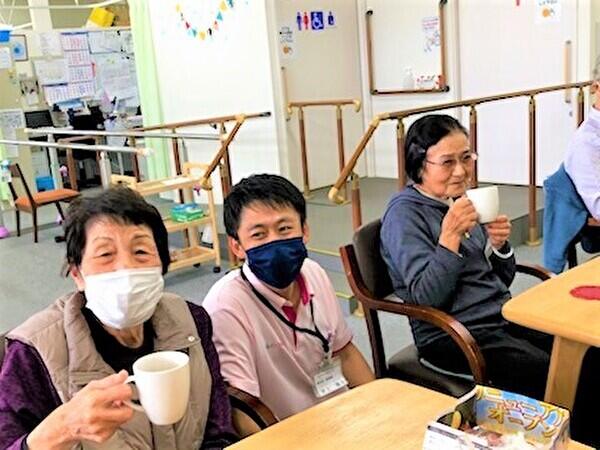 ミック健康の森 柏原（機能訓練指導員/常勤）の理学療法士求人メイン写真2