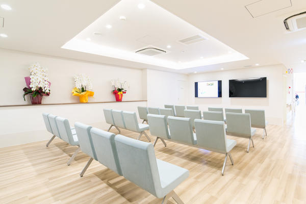 新緑脳神経外科　訪問リハビリテーション課（常勤）の作業療法士求人メイン写真4