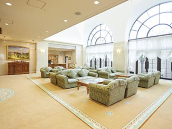 介護付き有料老人ホーム フィレンツェライフ青山（入浴専従/パート）の介護福祉士求人メイン写真2