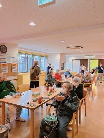 ケアライフセンターリボーン尼崎（常勤）の介護職求人メイン写真3