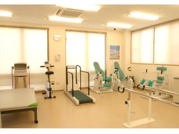 ゆり形成内科整形（常勤）の看護師求人メイン写真2