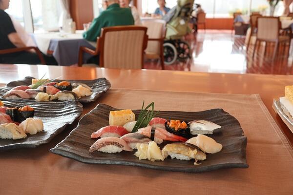 よみうりランド慶友病院（常勤）の調理師/調理員求人メイン写真2