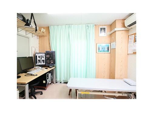 鶴橋中央診療所（パート）の看護師求人メイン写真1