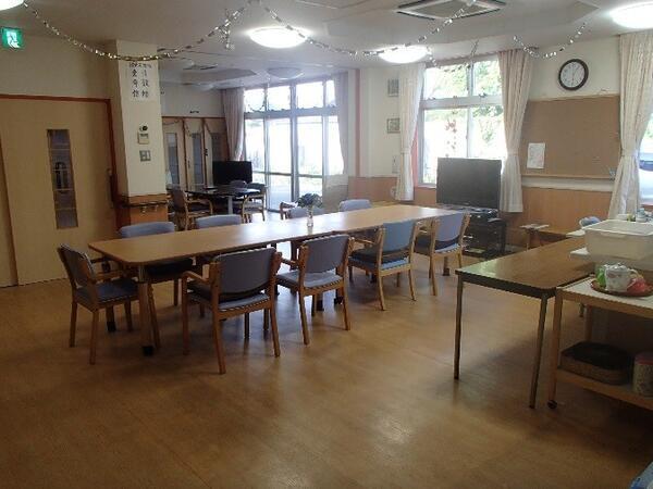 まんざきの家 玲光苑（常勤）の介護職求人の写真