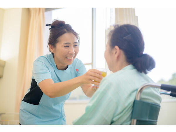 セコメディック病院（常勤）の看護助手求人の写真