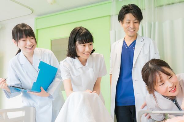 医療法人社団 元気会横浜病院（常勤）の看護師求人メイン写真4
