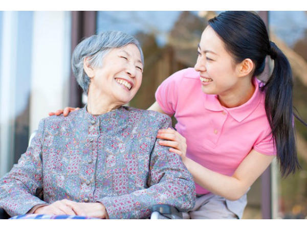 特別養護老人ホームおおぎ（常勤）の介護福祉士求人メイン写真1