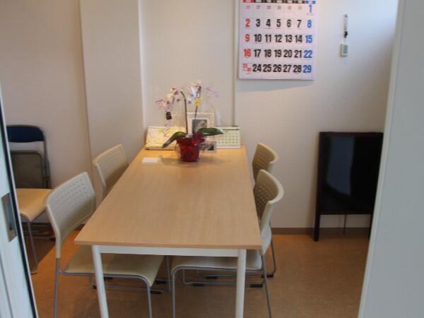 明第1地域包括支援センター（常勤）の社会福祉士求人メイン写真2