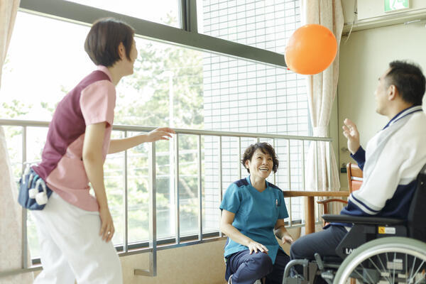 西横浜国際総合病院(常勤)の介護福祉士求人サブ写真1