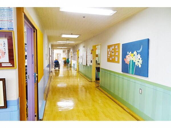 障害者支援施設 しあわせの里（パート）の看護師求人メイン写真3