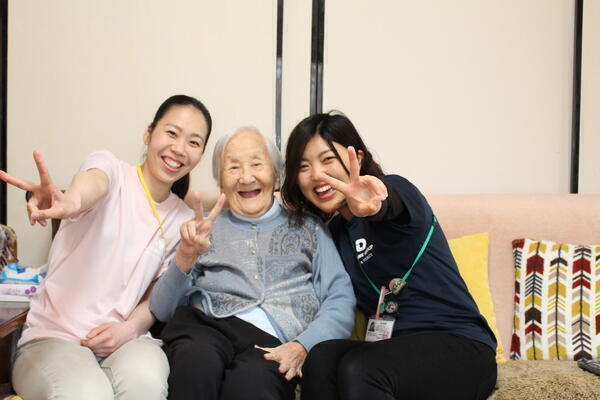 ドットホーム（ナーシングホーム）成田（パート）の介護福祉士求人メイン写真1