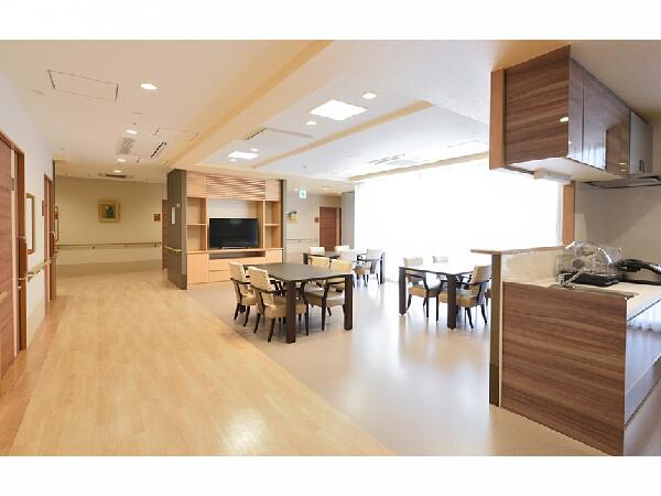 介護老人保健施設 中野すみれ苑（パート）の看護師求人メイン写真4