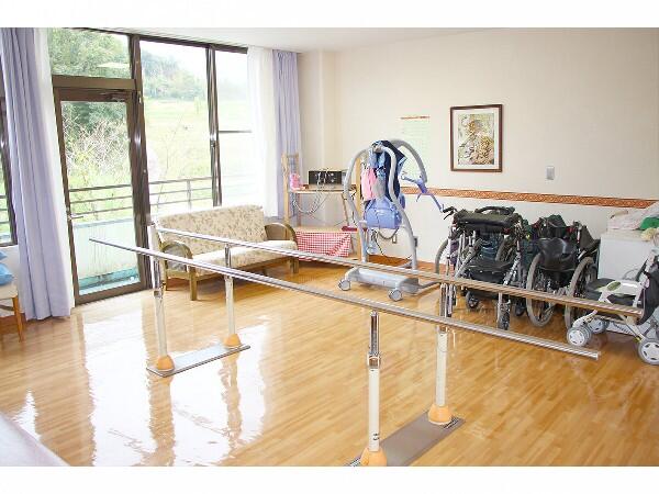 特別養護老人ホーム めぐみの里（パート）の准看護師求人メイン写真4