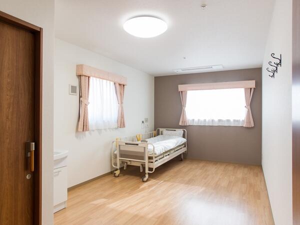 住宅型有料老人ホーム ひだまり（パート）の介護職求人メイン写真3