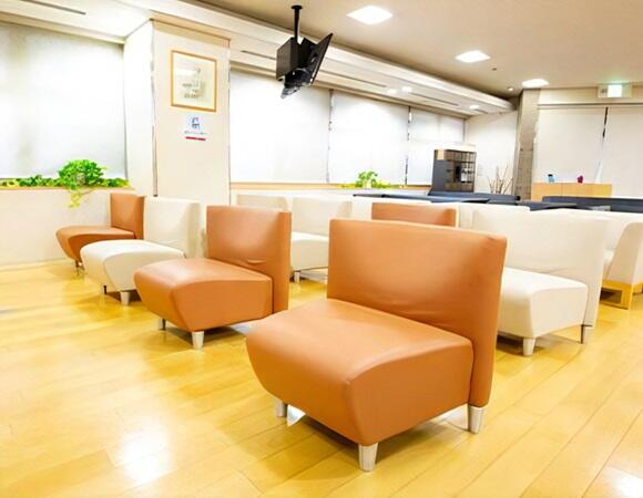 MIクリニック（電話予約 / パート）   の一般事務求人の写真